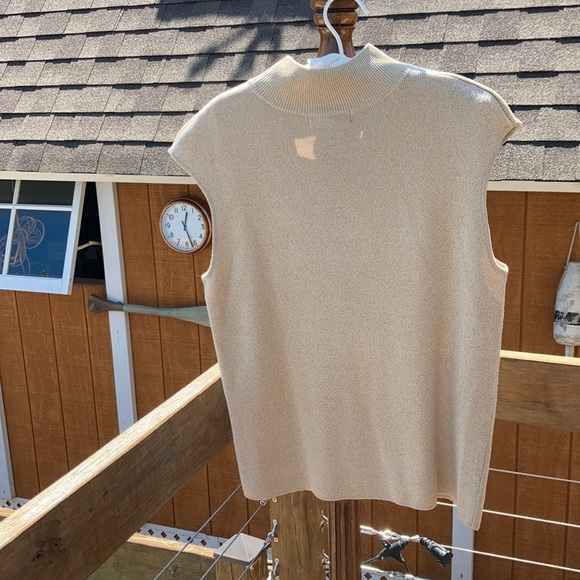 Coldwater Creek Gold Silk Sleeveless Mock - Picture 2 of 4